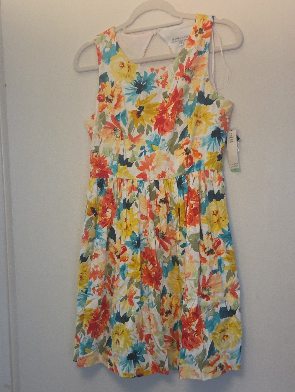 Sandra Darren Floral Sundress with Pockets! NWT